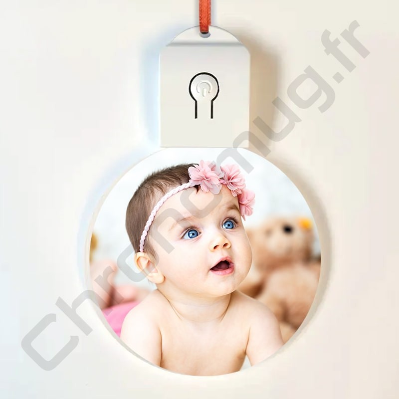 Boule de Noël personnalisée en acrylique avec éclairage LED RGB